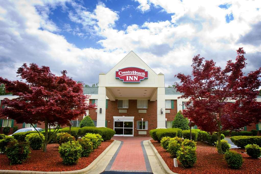 Country Hearth Inn Of Knightdale Екстер'єр фото
